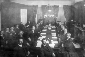 1907.jpg