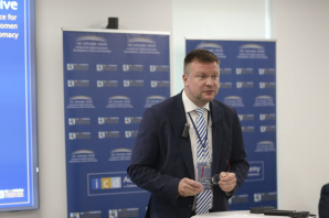 The_Nordic_Initiative_202509_02_Speakers_Ville_Skinnari001.jpg