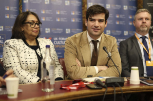 12_Daniel_Vencu_Velasquez_Castro_LF5A5781299.jpg