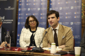 12_Daniel_Vencu_Velasquez_Castro_LF5A5776298.jpg